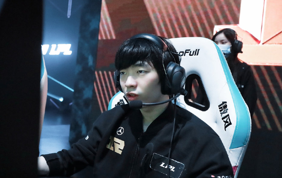 美军增派中东力量引发原油价格飙升,中美经贸谈判即将展开