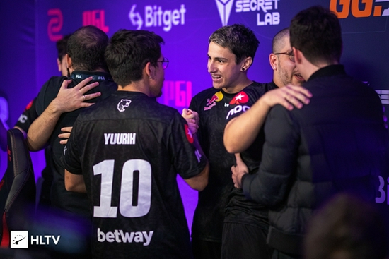 LPL第一赛段最佳阵容揭晓引发热议